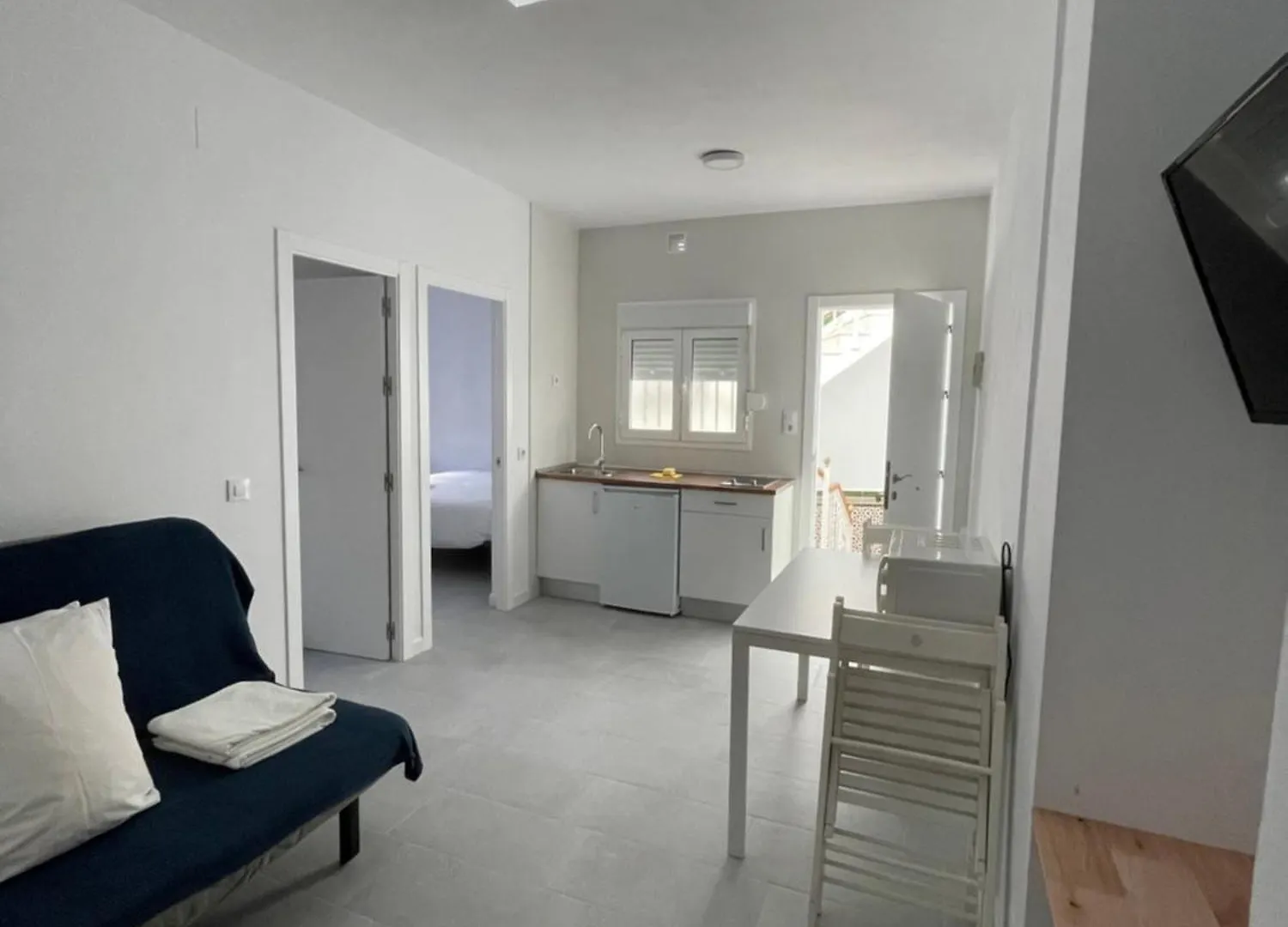 Ch II Apartments Zona De Ocio Nocturno كونيل ذي لا فرونتيرا